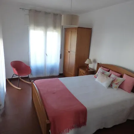 Blue Windows Sea View Apartament *