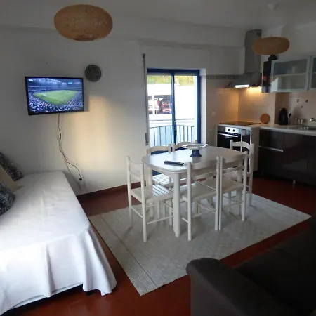 Blue Windows Sea View Nazaré